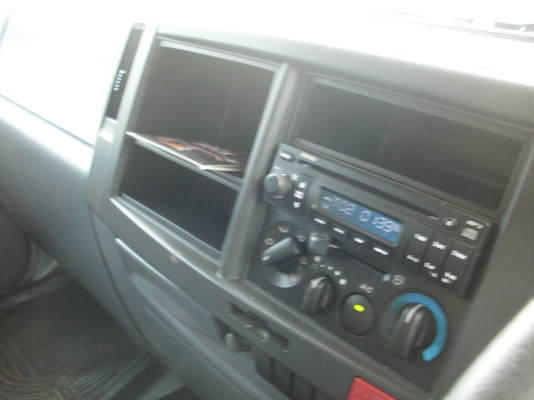 ขายหกล้อ อีซูซุ FRR 210 แรง ยาว 5.60 ปี 53