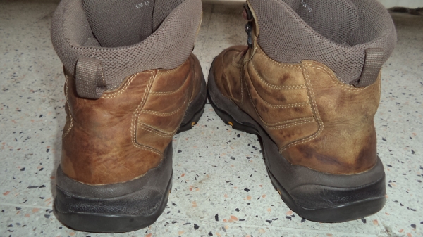 รองเท้า Camel Active size 10 รองเท้า Camel Active size 10