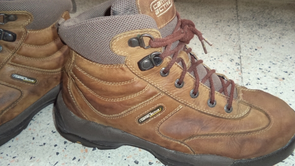 รองเท้า Camel Active size 10 รองเท้า Camel Active size 10