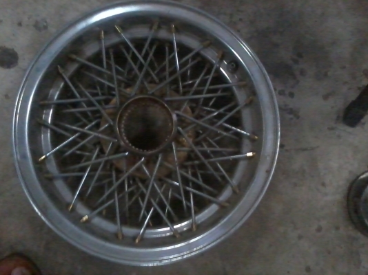 ล้อซี่ลวดทอง fortecs ขอบ15 กว้าง 6.5     ขาย 12000