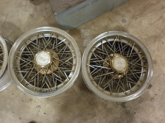 ล้อซี่ลวดทอง fortecs ขอบ15 กว้าง 6.5     ขาย 12000