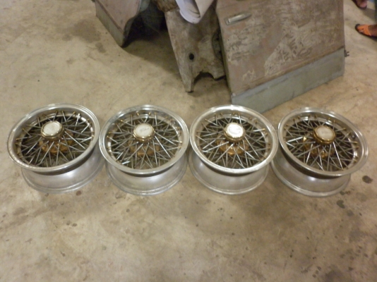 ล้อซี่ลวดทอง fortecs ขอบ15 กว้าง 6.5     ขาย 12000