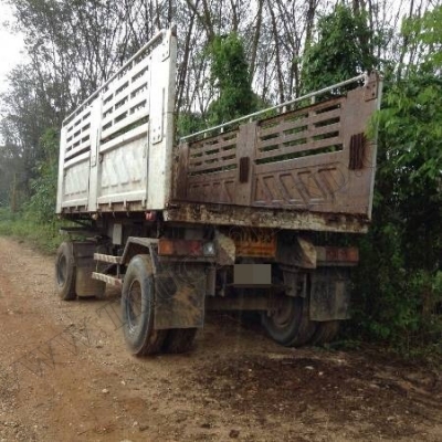 รถบรรทุกดั๊มพ่วงแม่ลูก ISUZU 270 แรงม้า รถจดทะเบียนปี 2546