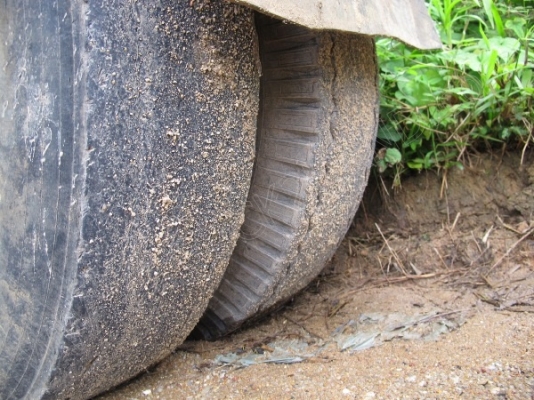 รถบรรทุกดั๊มพ่วงแม่ลูก ISUZU 270 แรงม้า รถจดทะเบียนปี 2546