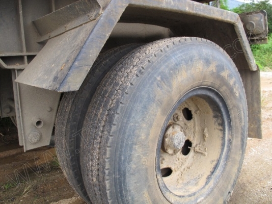 รถบรรทุกดั๊มพ่วงแม่ลูก ISUZU 270 แรงม้า รถจดทะเบียนปี 2546