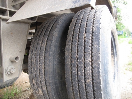 รถบรรทุกดั๊มพ่วงแม่ลูก ISUZU 270 แรงม้า รถจดทะเบียนปี 2546