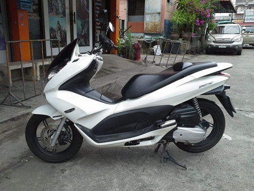 PCX ปี 54 รถบ้าน วิ่ง 20,000 กม. สภาพเดิมสุดๆ เครื่องแน่นๆ ภาษี พรบ.ต่อถึงปีหน้า เอกสารครบ โอนได้เลย