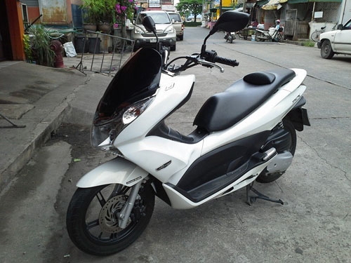 PCX ปี 54 รถบ้าน วิ่ง 20,000 กม. สภาพเดิมสุดๆ เครื่องแน่นๆ ภาษี พรบ.ต่อถึงปีหน้า เอกสารครบ โอนได้เลย