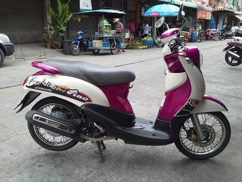 Fino ปี 53 รถบ้าน สวย เดิม เครื่องแน่นๆ ซื้อใช้ไม่ผิดหวังแน่นอน เอกสารครบ โอนได้เลย หรือให้ที่ร้านโอนให้ก็ไม่มีปัญหาจ้า