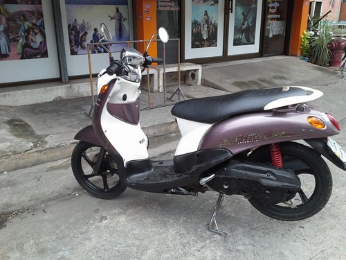 Fino ปี 53 ตัวพรีเมี่ยม ล้อแม็ค รถบ้าน สวย เดิม เครื่องดีมาก เอกสารครบ โอนได้เลยหรือให้ที่ร้านโอนให้ก็ไม่มีปัญหาจ้า