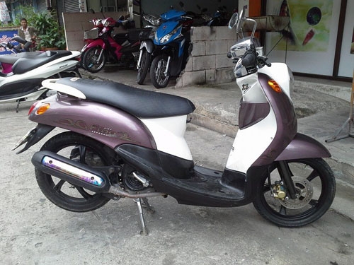 Fino ปี 53 ตัวพรีเมี่ยม ล้อแม็ค รถบ้าน สวย เดิม เครื่องดีมาก เอกสารครบ โอนได้เลยหรือให้ที่ร้านโอนให้ก็ไม่มีปัญหาจ้า