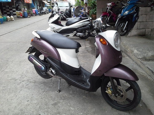 Fino ปี 53 ตัวพรีเมี่ยม ล้อแม็ค รถบ้าน สวย เดิม เครื่องดีมาก เอกสารครบ โอนได้เลยหรือให้ที่ร้านโอนให้ก็ไม่มีปัญหาจ้า