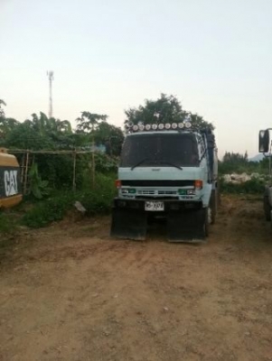 อีซุซู 210F (เครื่อง 240) ดั้มพ์ หัวดี คัทซีสวย ยางดี ทะเบียนพร้อมโอน เจ้าของขายเอง