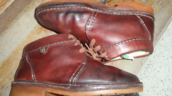 รองเท้าหนัง Camel Boot วัดความยาวภายใน 28 cm รองเท้าหนัง Camel Boot วัดความยาวภายใน 28 cm