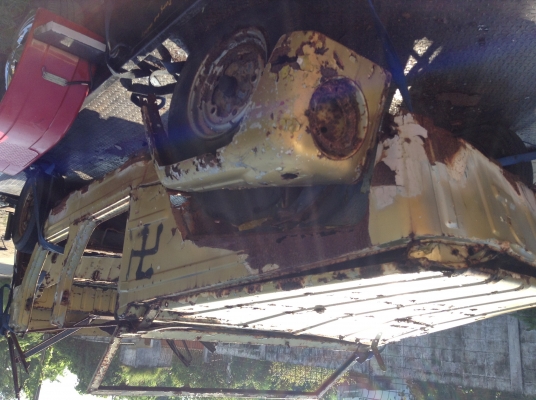 ขายซากโฟล์ค..ติง..เอาไปปั้นต่อใครมีช่างดีๆๆคุ้มคับ..(ไม่มีทะเบียน).แต่แถม.ทะเบียนเต่า.73..ให้เล่มหนึ่ง.(ส่งฟรีราคานี้).กทม.คับ