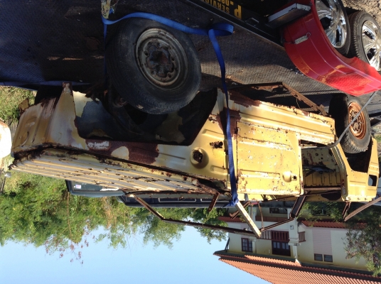 ขายซากโฟล์ค..ติง..เอาไปปั้นต่อใครมีช่างดีๆๆคุ้มคับ..(ไม่มีทะเบียน).แต่แถม.ทะเบียนเต่า.73..ให้เล่มหนึ่ง.(ส่งฟรีราคานี้).กทม.คับ