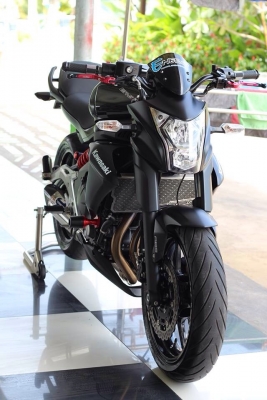 Kawasaki Er6n 2013สีดำด้าน