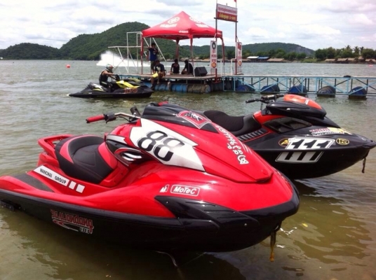 jetski yamaha fzs
