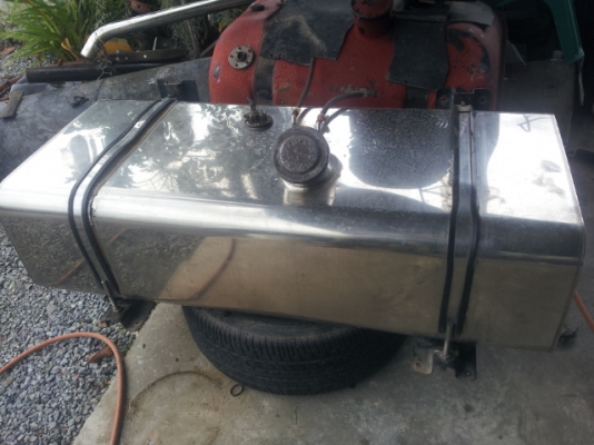 ขายถังน้ำมัน HINO MEGA