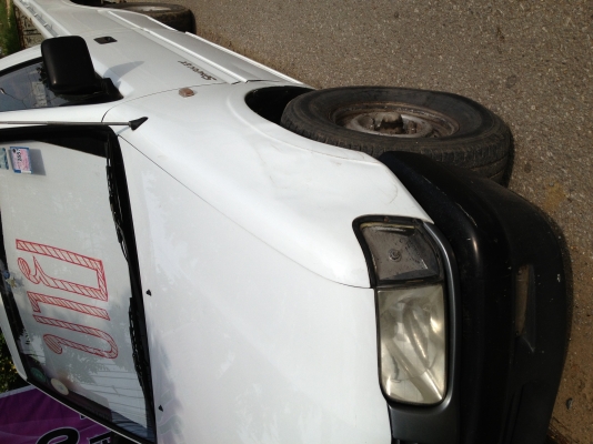 ขายรถอีซูซุ dragon eye ปี 2000 ตอนเดียว ขายรถอีซูซุ dragon eye ปี 2000 ตอนเดียว