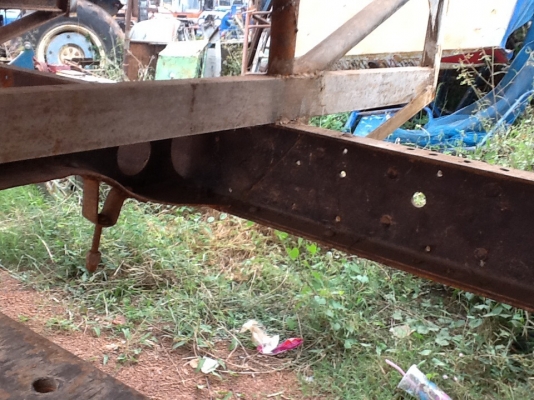 ขายครับ ทะเบียน km350ม 79 แจ้งเกิดใด้ทั่วไทยพร้อมเเคชชีสวยๆอีก1เส้นครับ