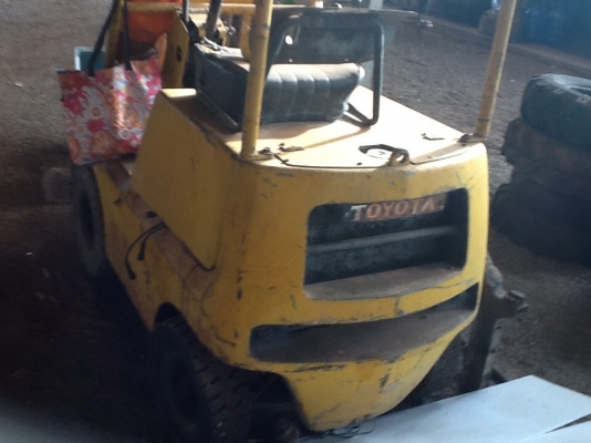 ขายรถ โฟล์คลิฟท์ TOYOTA เครื่องเบ็นซิน ตามสภาพใช้งานไม่ เครื่องไม่ทำงาน ขายรถ โฟล์คลิฟท์ TOYOTA เครื่องเบ็นซิน ตามสภาพใช้งานไม่ เครื่องไม่ทำงาน