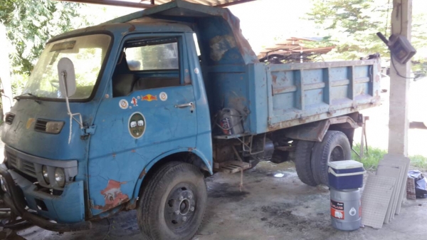 6ล้อดั้ม ISUZU TL 100แรง ช่วงล่างใหญ่ รถวิ่งงานอยู่ 6ล้อดั้ม ISUZU TL 100แรง ช่วงล่างใหญ่ รถวิ่งงานอยู่