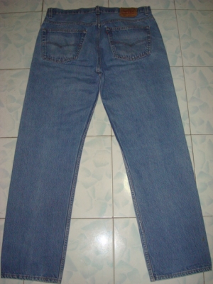 # 9011 # ยีนส์ Levi's 501 ผ้าทราย ของแท้ มือสอง เอว 39 ยาว 30นิ้วครึ่ง เนื้อทรายสวย ตะเข็บสวย made in usa # 9011 # ยีนส์ Levi's 501 ผ้าทราย ของแท้ มือสอง เอว 39 ยาว 30นิ้วครึ่ง เนื้อทรายสวย ตะเข็บสวย made in usa