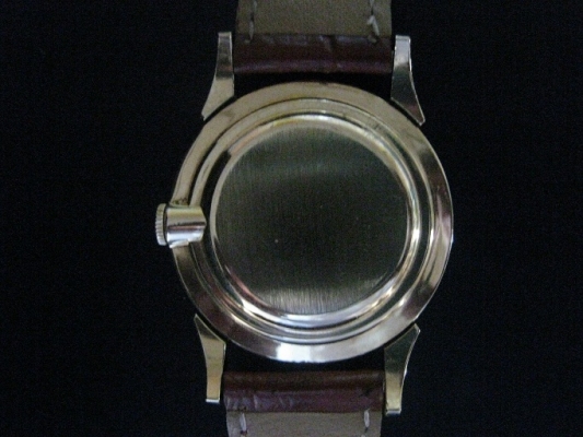 โอเมก้า ไขลาน โกลด์ฟิลด์ทั้งเรื่อน สวยตัวเรือนบางมาก เดิมทุกชิน เดินดีมากๆ ราคาไม่แพงครับ