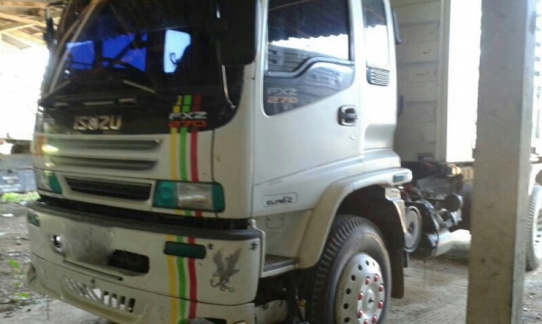 รถอีซูซุ 10 ล้อดั้ม FXZ 270 แรงม้า ปี 49 ( ขายแม่ลูก ) สนใจติดต่อ 081 - 6079515 รถอีซูซุ 10 ล้อดั้ม FXZ 270 แรงม้า ปี 49 ( ขายแม่ลูก ) สนใจติดต่อ 081 - 6079515