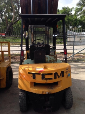 ขาย ฟอล์คลิฟต์ 2.0 ตัน TCM FD20Z2 ดีเซล งาฮิ้งฟอล์ค+บุ้งกี๊ ขาย ฟอล์คลิฟต์ 2.0 ตัน TCM FD20Z2 ดีเซล งาฮิ้งฟอล์ค+บุ้งกี๊