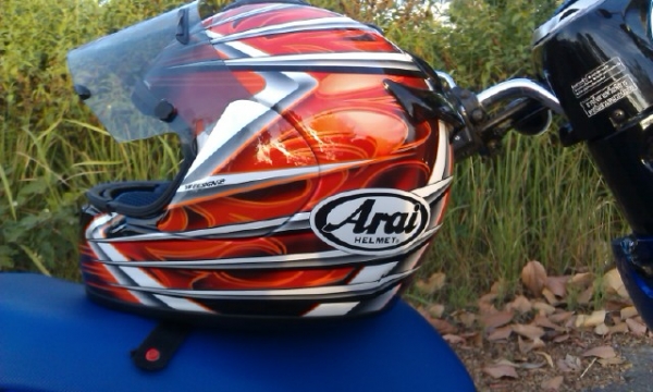 ขายถูกARAI รุ่น CHASER ไซร์ M เลิกขี่ซื้อมายังไม่ได้ใส่ สีสวยไม่มีรอยชิวสโมกสภาพ98\% ขายถูกARAI รุ่น CHASER ไซร์ M เลิกขี่ซื้อมายังไม่ได้ใส่ สีสวยไม่มีรอยชิวสโมกสภาพ98\%