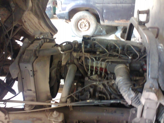 (ไม่เอาตู้ 250,000)ขาย KM 777   117แรง ยาว 4.3 เมตร เครื่องดี แชชซีสวย หัวไม่สวย ภายในครบๆ ภาษีเต็ม(ม. 79ให้ฟรี)