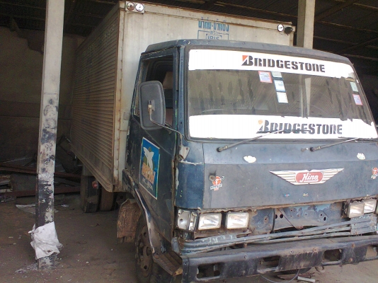 (ไม่เอาตู้ 250,000)ขาย KM 777   117แรง ยาว 4.3 เมตร เครื่องดี แชชซีสวย หัวไม่สวย ภายในครบๆ ภาษีเต็ม(ม. 79ให้ฟรี)