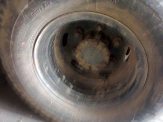 (ไม่เอาตู้ 290,000 ด่วน)ขาย NPR58P ยาว 5 เมตร เฟือง F หน้า- หลัง เครื่อง 4BE1  110แรง เครื่องดี แชชซีสวย พวงมาลัย power