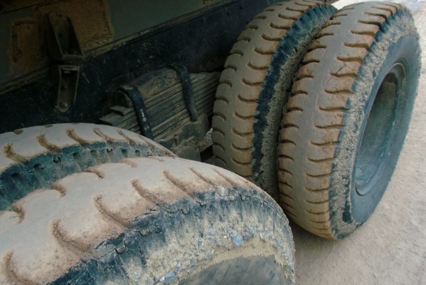 ขายด่วนรภสิบล้อหลงโบTFชีL4517เครือง220แรงม้าปี40