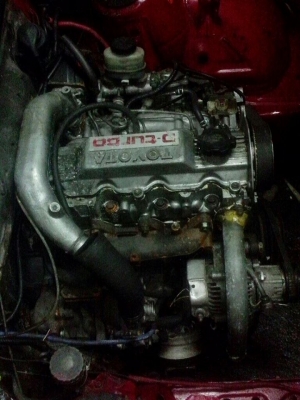 ขายเครื่องยนดีเซล2000c.c ของToyota 2c  เทอร์โบ