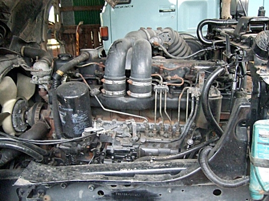 ขายหัว-คัตซี สวย ๆ  6 ล้อ  FK618  เครื่อง 6D17  สวยทั้งคัน