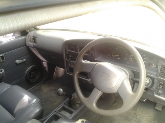 ขายไมตี้เอ็กซ์van เครื่องดีเซล2500 พร้อมใช้