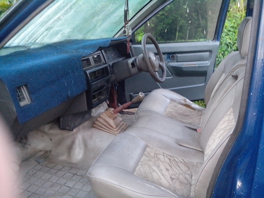 ขายรถ NISSAN BIG M ปี 1991 ขายรถ NISSAN BIG M ปี 1991