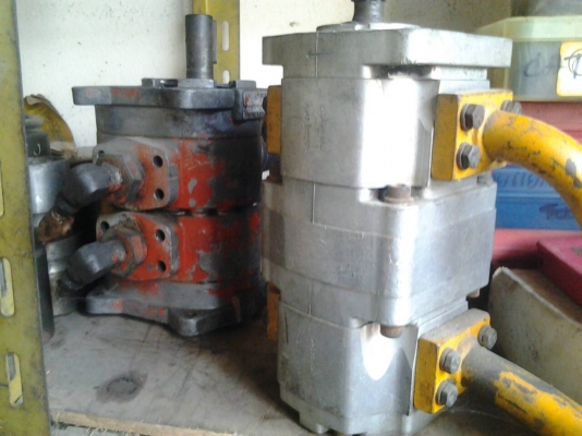 ขายเหมาอะไหล่จักรกลหนัก ตามรูป ทุกอย่างเหมา 35000