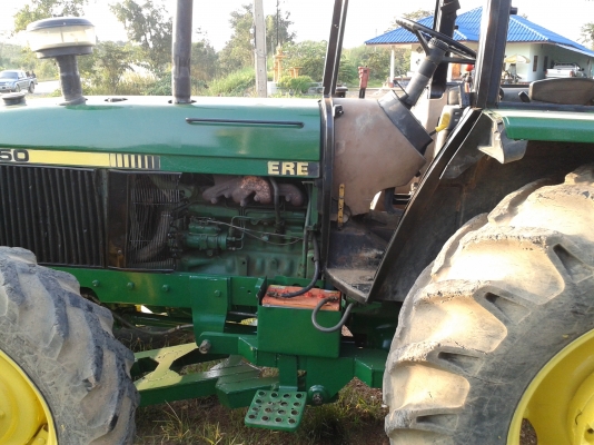 ขายรถไถjohn deer2850