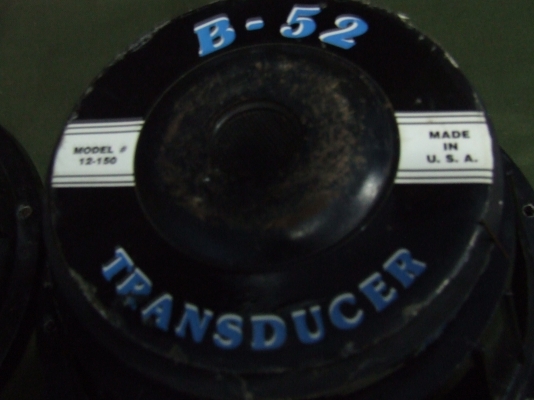 ขายลำโพงตำนาน B 52 12 นิ้วโคงหล่อ ขายลำโพงตำนาน B 52 12 นิ้วโคงหล่อ