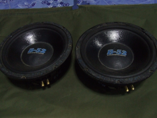 ขายลำโพงตำนาน B 52 12 นิ้วโคงหล่อ ขายลำโพงตำนาน B 52 12 นิ้วโคงหล่อ
