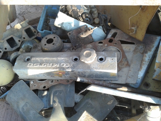 ขาย KOMATSU D 20-6 KOMATSU D 20-5 รวม 2 คัน เครื่อง 4D95