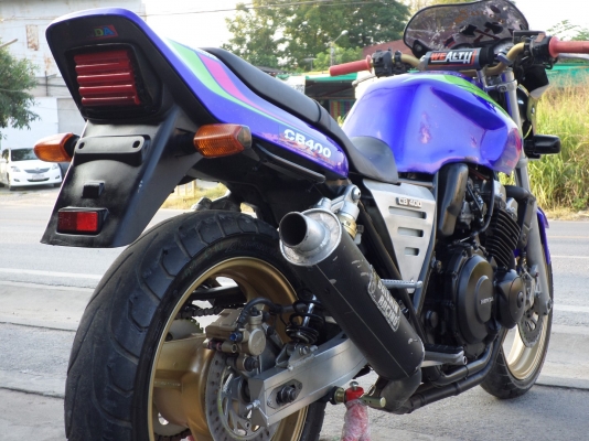ลดกระหน่ำ CB400 ปี97 ปลักแดงคาบูไฟฟ้าเครื่องดีมากพร้อมใช้อินวอย+สรรพสารมิตร