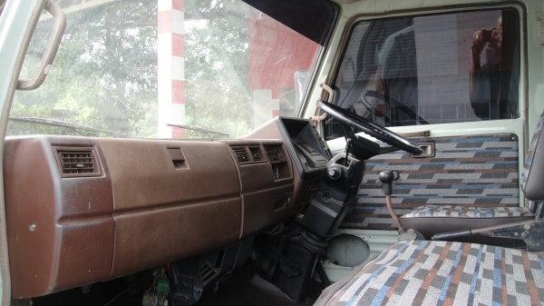 HINO ฃุปเปอร์เสี่ย เครื่อง117 ดาวน์45000ผ่อน14700/36เดิอน