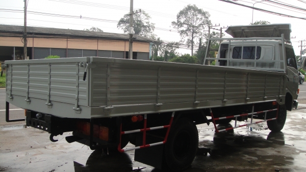 HINO ฃุปเปอร์เสี่ย เครื่อง117 ดาวน์45000ผ่อน14700/36เดิอน