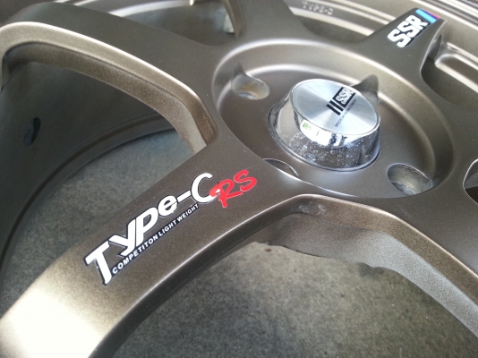 มือสอง สภาพ 99\% SSR Type c ขอบ 15 4/100 ครบชุด