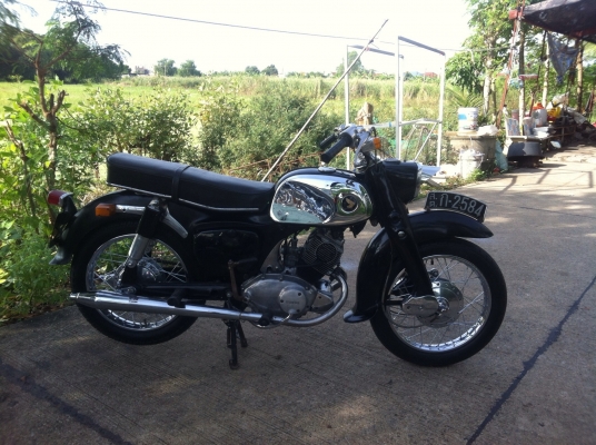 ขายc92 สวยๆ ทะเบียน มีสองคัน สนใจคันไหน โทรสอบถามได้ครับ 49000 ทั้งคู่ครับ 0918759329